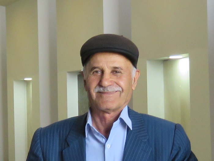 穆罕默德·塔瓦科利（Mohammad Tavakoli）是一位采矿，信仰和毅力的人