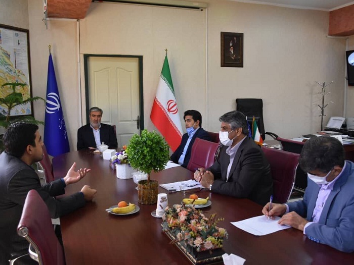 Prometiendo establecer una ciudad de piedra especializada en Shiraz