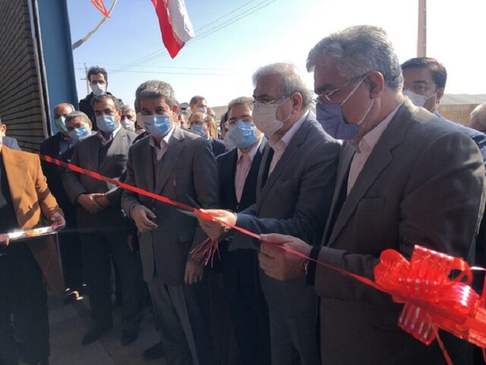 Se inauguró una mina de corte de mármol y travertino en la Zona Franca de Mako