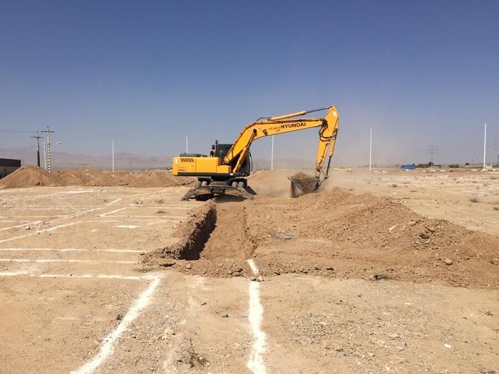 نهادهای دولتی به وزارت راه و شهرسازی زمین رایگان می‌دهند